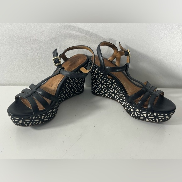 Clarks Women's Amelia Avery Sandal Black White Wedge Heels Womens Size 7 - Picture 4 of 8